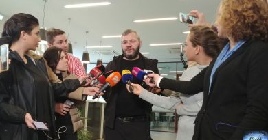 ზაზა სარალიძე: “საქმის პროკურორები მაქსიმალურად ცდილობენ მიხეილ კალანდიას გამოყვანას ამ საქმიდან” ზაზა სარალიძე: “საქმის პროკურორები მაქსიმალურად ცდილობენ მიხეილ კალანდიას გამოყვანას ამ საქმიდან”