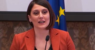 კანდიდატების შერჩევისას ცესკოს წევრები მხოლოდ მშრალი ბიოგრაფიულ მონაცემებზე დაყრდნობით აკეთებენ არჩევანს – ანა კობახიძე კანდიდატების შერჩევისას ცესკოს წევრები მხოლოდ მშრალი ბიოგრაფიულ მონაცემებზე დაყრდნობით აკეთებენ არჩევანს – ანა კობახიძე