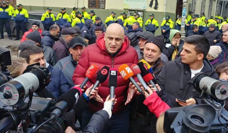 ეს არ არის ერთპარტიული პარლამენტი, ეს არის ერთი კაცის პარლამენტი – ნიკა მელია