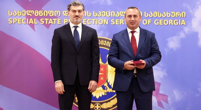 მიხეილ ყაველაშვილმა ანზორ ჩუბინიძე ღირსების ორდენით დააჯილდოვა
