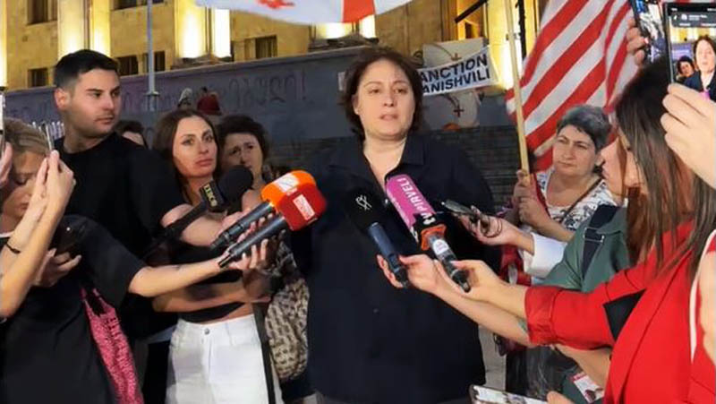 “მედიასივრცე ავტორიტარიზმში არის ბრძოლის ველი” – ელენე ხოშტარია