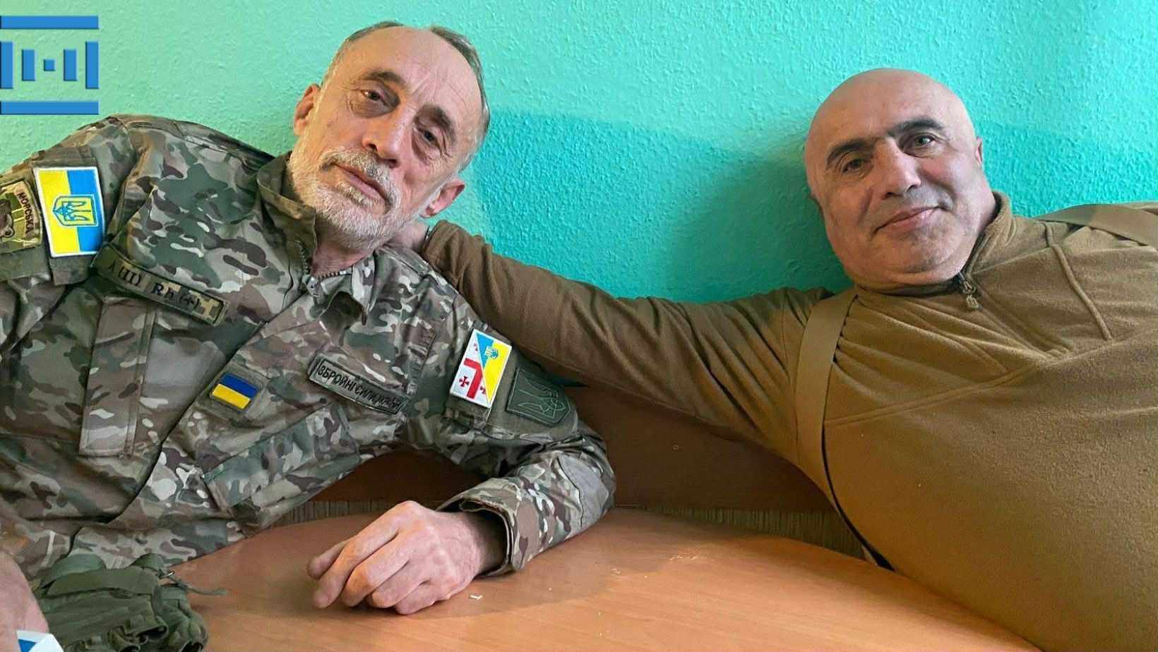“ასე გვაკლდება კაცები და ვრჩებით მოგონებებთან” – ნადიმ ხმალაძე ვანო ნადირაძეზე